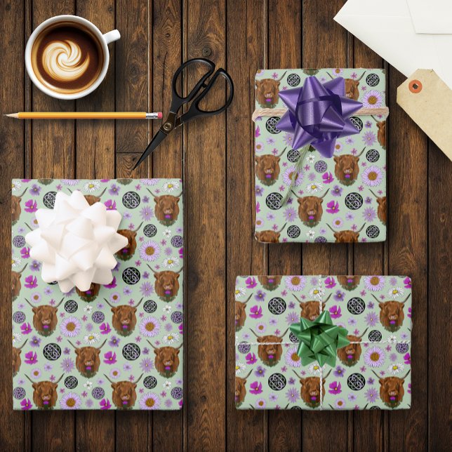 Feuille De Papier Cadeau Highland Scottish Vache Purple Celple Knot Work (Créateur téléchargé)