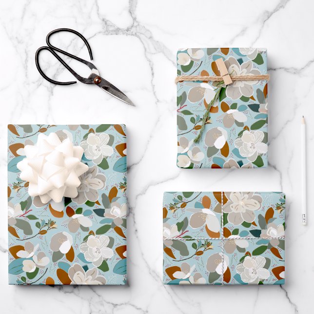 Feuille De Papier Cadeau Hiver Magnolia Floral Blue Grey (Winter Magnolia Floral Blue Gray Wrapping Paper Sheets from Studio Posies. )