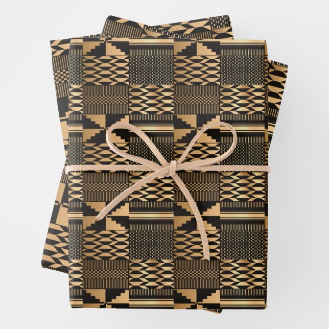 Feuille De Papier Cadeau Impression Kwanzaa Kente (Noir/Or) (En situation)