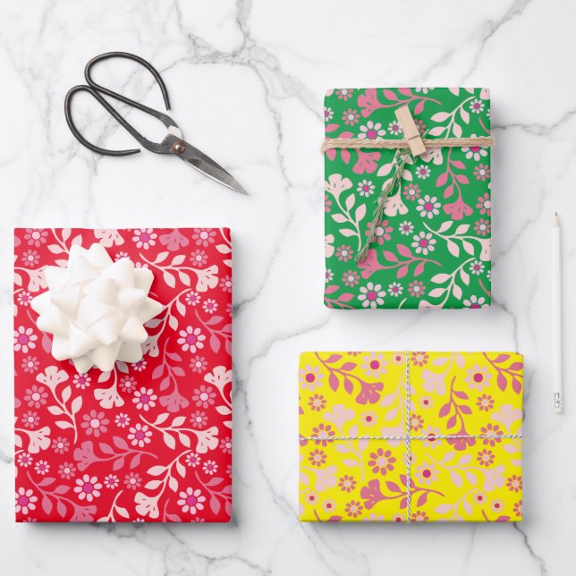 Feuille De Papier Cadeau Joli Trio De Fleurs Et Vignes Modernes (Recto)