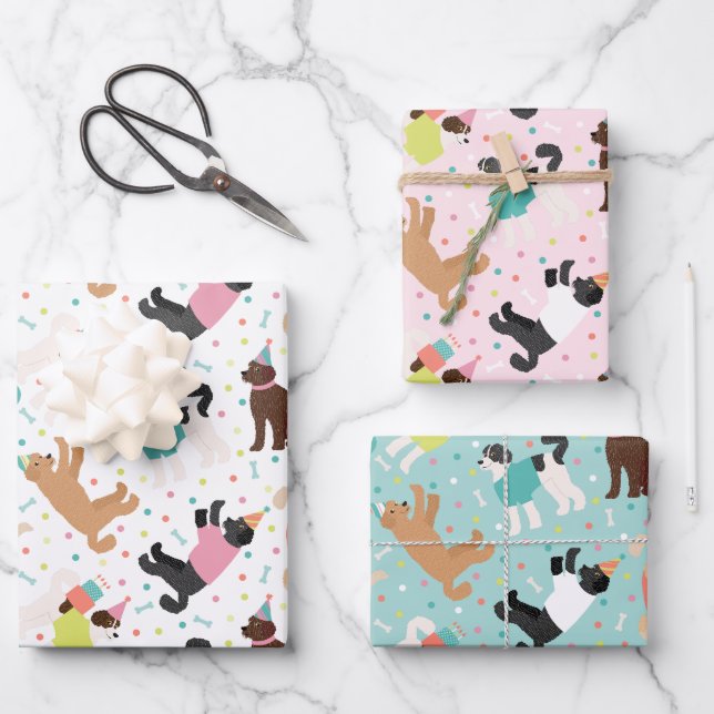 Feuille De Papier Cadeau Labradoodle / Goldendoodle Anniversaire Party (Recto)