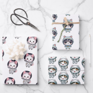 Feuille De Papier Cadeau Les chats d'astronautes dans l'espace avec des ami
