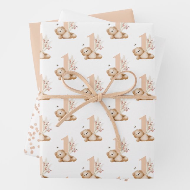 Feuille De Papier Cadeau L'ours et l'abeille premier anniversaire (En situation)