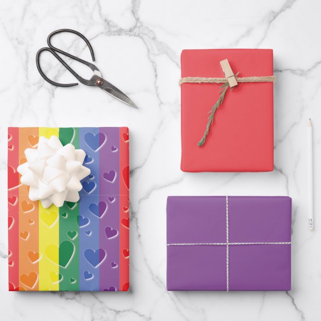 Feuille De Papier Cadeau Love Is Love (Recto)