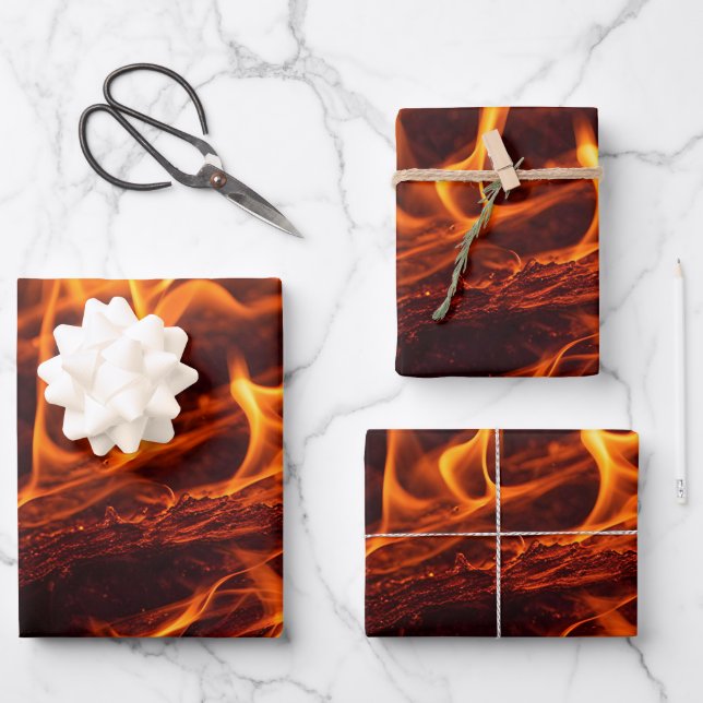 Feuille De Papier Cadeau Macro de flamme de feu dans la cheminée (Recto)