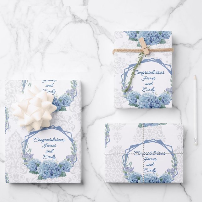 Feuille De Papier Cadeau Mariage Blue Hydrangeas Personnaliser les noms Dam (Créateur téléchargé)