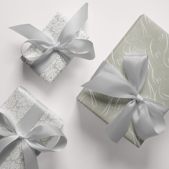 Feuille De Papier Cadeau Mariage de calligraphie de script de dentelle gris (Pastel Grey Lace Script Calligraphy Wedding Wrapping Paper Sheets)
