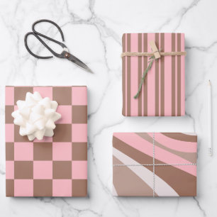 Feuille De Papier Cadeau Mocha moderne rétro Brown et Motif rose