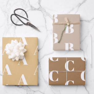 Feuille De Papier Cadeau Monogramme nuances beige personnalisé lettre initi