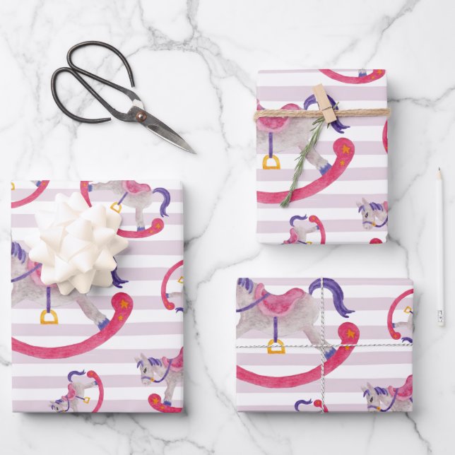 Feuille De Papier Cadeau Motif de cheval rocking de l'enfant (Recto)