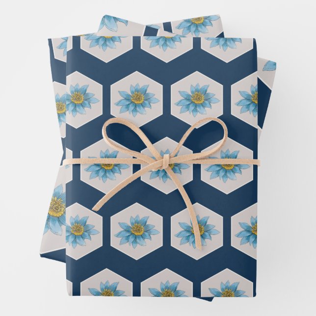Feuille De Papier Cadeau Motif de fleurs Lily géométrique japonais (En situation)