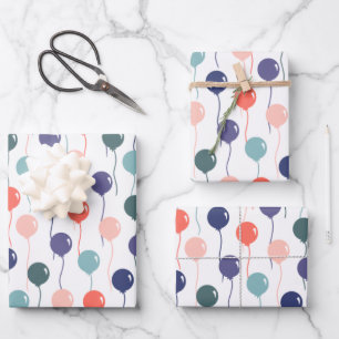 Feuille De Papier Cadeau Motif des ballons d'anniversaire colorés