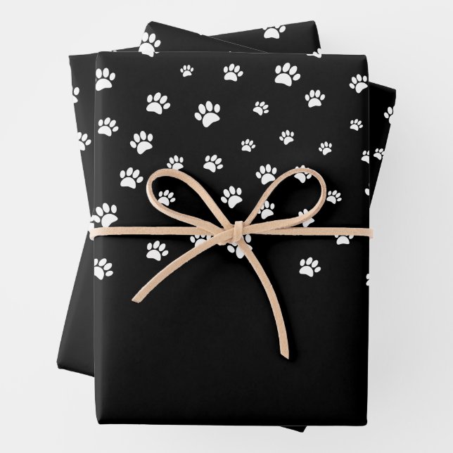 Feuille De Papier Cadeau Motif Empreinte de patte de chiot blanc personnali (En situation)