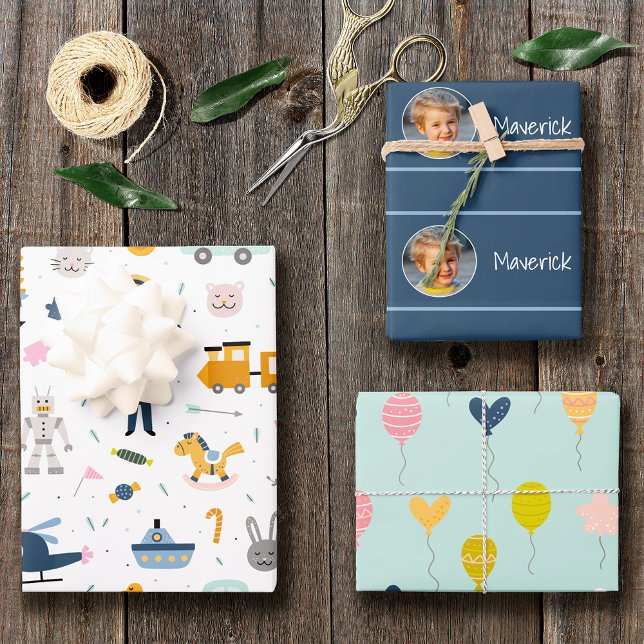 Feuille De Papier Cadeau Motif enfant mignon Photo et nom Boy Blue (Créateur téléchargé)