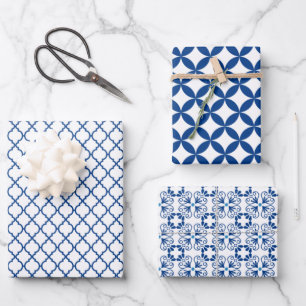 Feuille De Papier Cadeau Motif géométrique bleu et blanc 