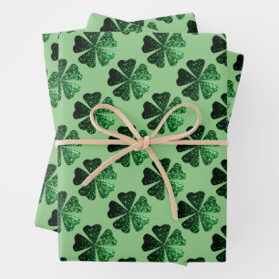Feuille De Papier Cadeau Motif Shamrock brillant vert foncé sur vert sauge