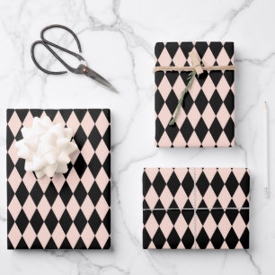 Feuille De Papier Cadeau Motif vintage d'arlequins roses et noirs
