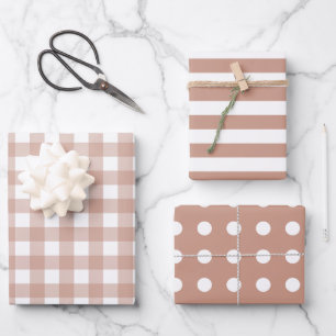 Feuille De Papier Cadeau Motifs Brown de rapprochement blanc En vichy point
