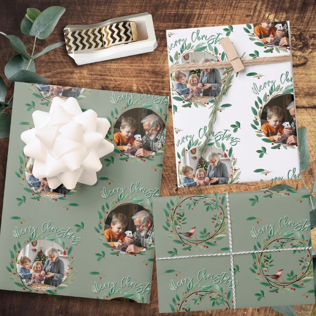Feuille De Papier Cadeau Noël Deux Photo Sage Green Wreath Motif (Créateur téléchargé)