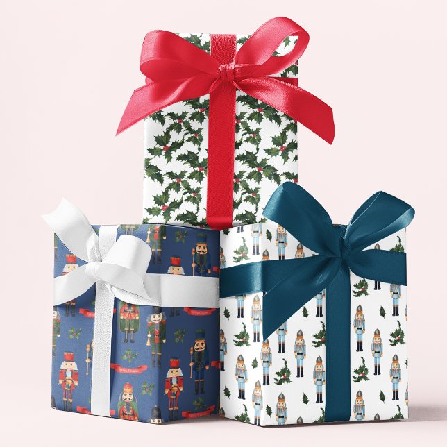 Feuille De Papier Cadeau Noisette de Noël Holly Motifs festifs (Créateur téléchargé)