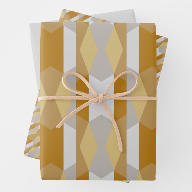 Feuille De Papier Cadeau Or géométrique moderne et gris (En situation)