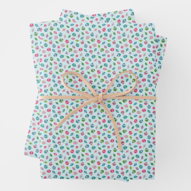 Feuille De Papier Cadeau Ornements de Noël sur Aqua Retro Inspiré (En situation)