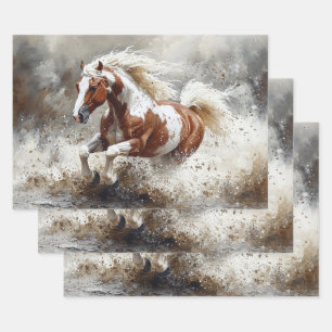 Feuille De Papier Cadeau Peinture Cheval Traversant La Découpage De L'Eau
