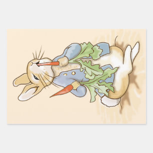 Feuille De Papier Cadeau Peter le lapin mange une carotte