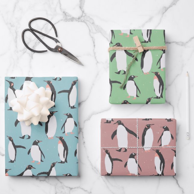 Feuille De Papier Cadeau Pingouins dans le motif de neige (Recto)