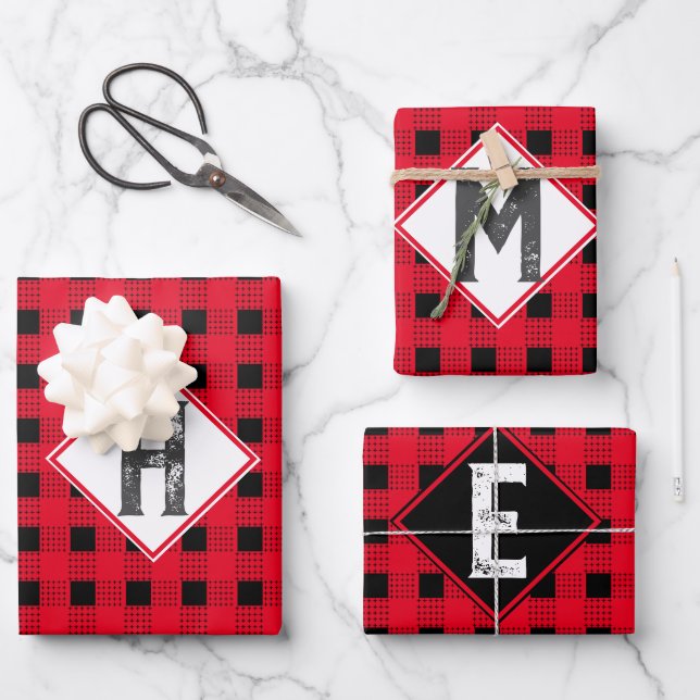 Feuille De Papier Cadeau Plaid de buffle rouge et noir Monogramme initial (Recto)