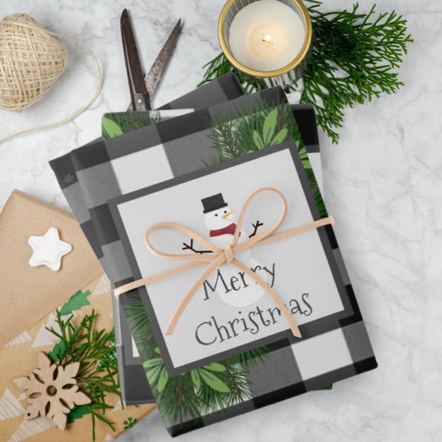 Feuille De Papier Cadeau Plaid de Snowman Buffalo | Noir et blanc (Black and White Snowman Buffalo Plaid Wrapping Paper Sheets)