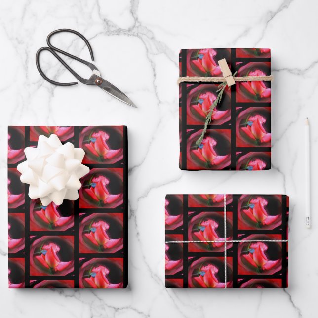 Feuille De Papier Cadeau Red Rosebud Energy Floral Art Abstrait  (Recto)