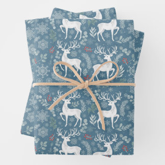 Feuille De Papier Cadeau Rennes de Noël, Baies de la forêt, Flocons de neig