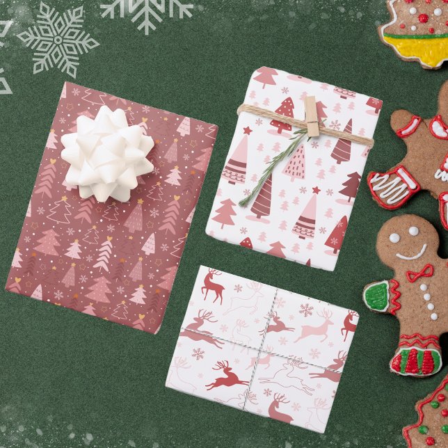 Feuille De Papier Cadeau Rennes roses et arbres de Noël (Créateur téléchargé)