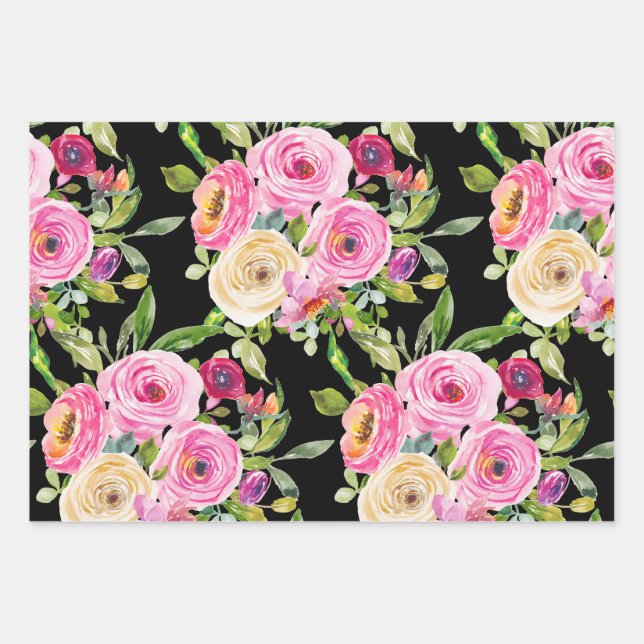 Feuille De Papier Cadeau Roses d'aquarelle en rose et crème sur noir (Devant)