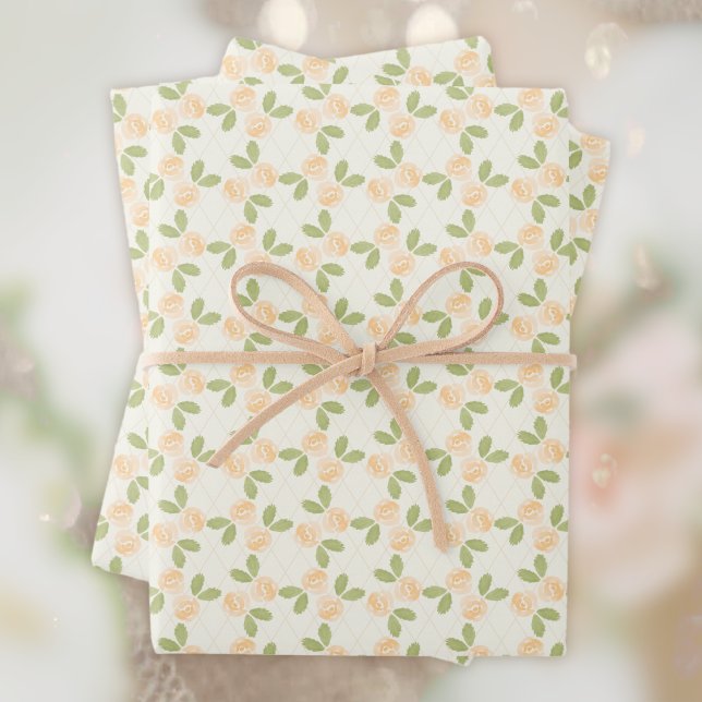 Feuille De Papier Cadeau Roses de chalet en orange clair (Créateur téléchargé)