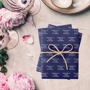 Feuille De Papier Cadeau Script minimaliste de nom blanc bleu d'anniversair