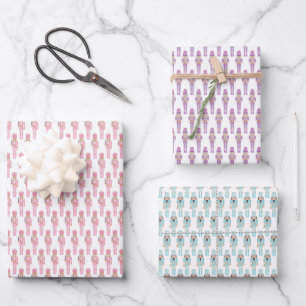 Feuille De Papier Cadeau Soldats De Casse-Noisettes Whimsical En Couleurs P