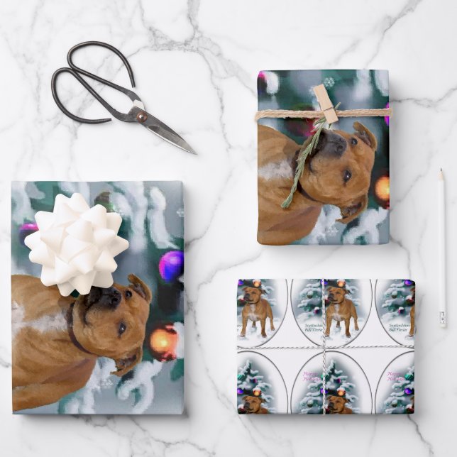 Feuille De Papier Cadeau Staffordshire Bull Terrier Noël (Recto)