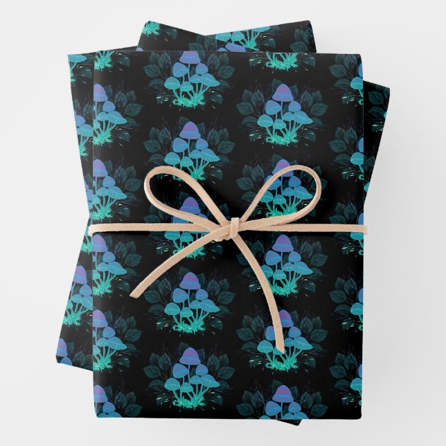 Feuille De Papier Cadeau Tabourets dans Bushes (En situation)