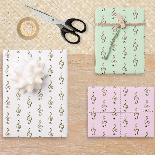Feuille De Papier Cadeau Treble Clef Musique à thème Crème verte Rose Ensem (A set of 3 wrapping paper sheets, in pink, green and white, with faux gold treble clefs pattern)