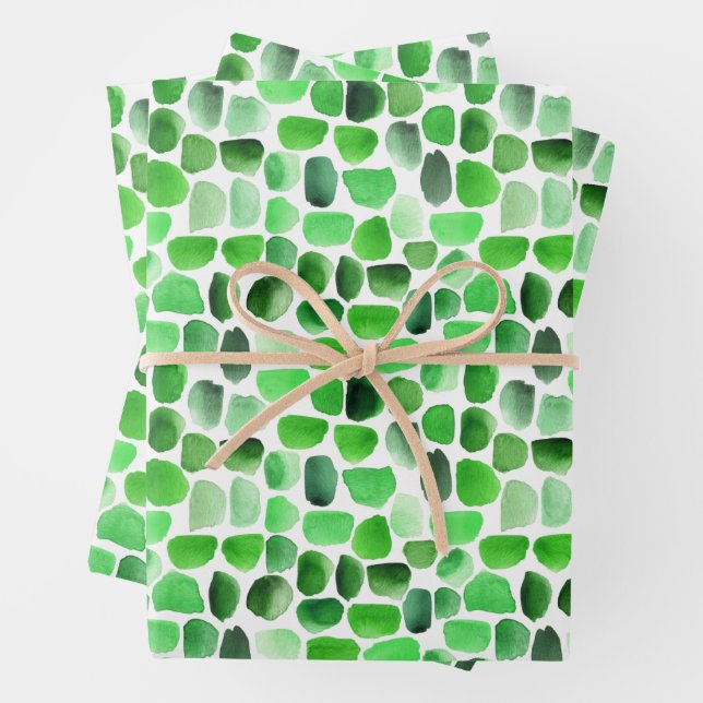 Feuille De Papier Cadeau Trucs de pinceau vert (En situation)
