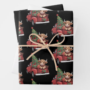Feuille De Papier Cadeau Vache de Noël  Vache des Highlands dans la ferme d