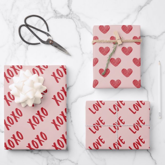 Feuille De Papier Cadeau Valentine Motif d'amour XOXO rouge et rose (Recto)