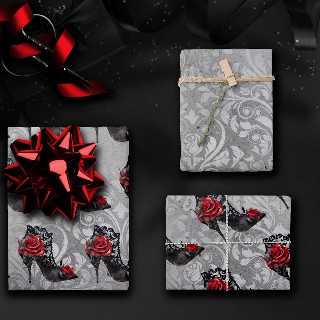 Feuille De Papier Cadeau Vampy Vogue Grunge | Stiletto Lace Bootie Roses (Créateur téléchargé)