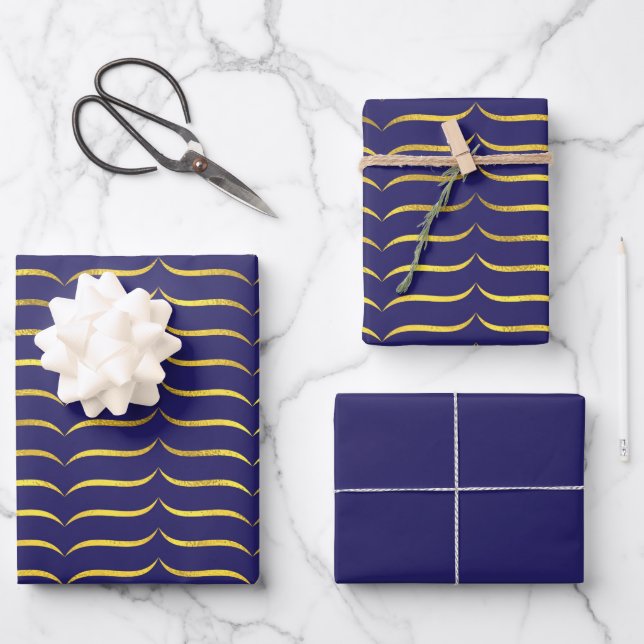 Feuille De Papier Cadeau Violet foncé et doré (Recto)