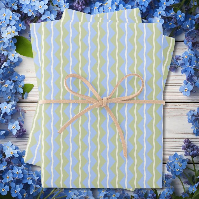 Feuille De Papier Cadeau Zigzag Chevron Stripes - Bleu, Vert et Ivoire pâle (Zigzag Chevron Stripes - Blue,Green and pale Ivory Wrapping Paper Sheets by Leapfroglisics Shop)