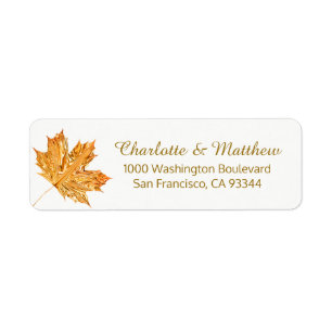 Feuille d'or blanc d'automne de chute épousant