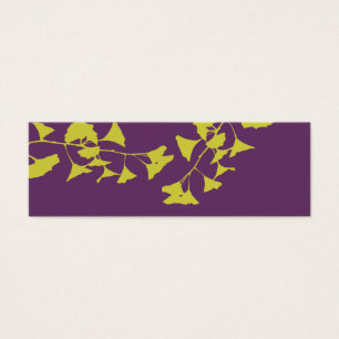 Feuille rougeoyante de paysage de branche d'arbre