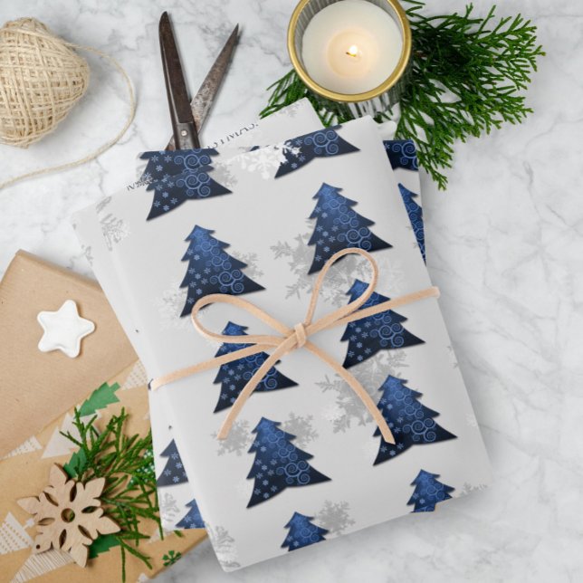 Feuilles de papier d'enveloppement d'arbre de Noël (Blue Festive Christmas Tree Wrapping Paper Sheets)